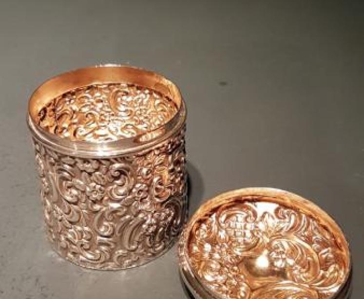 Victorian Embossed Silver Table Jar - Image 3