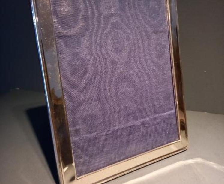 Large Antique Chester Silver Photo Frame - Image 2