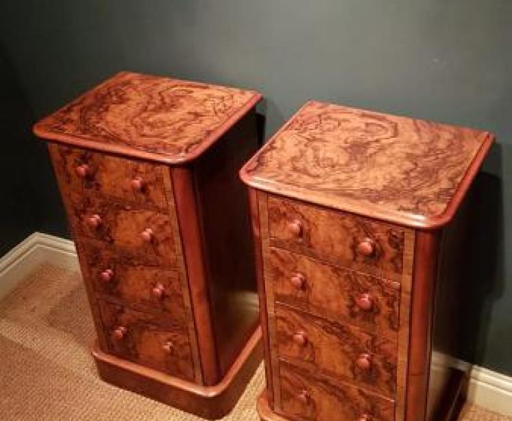 Pair of Quality Victorian Burr Walnut Bedside Chests - Image 2