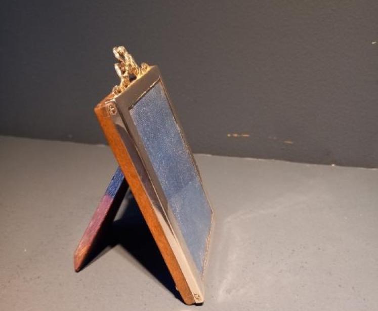 George V Period Silver Ribbon Top Photo Frame - Image 4