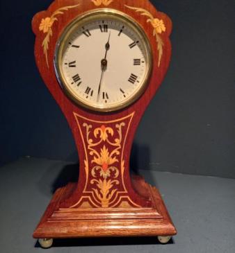 Elegant Edwardian Period Inlaid Mantel Clock
