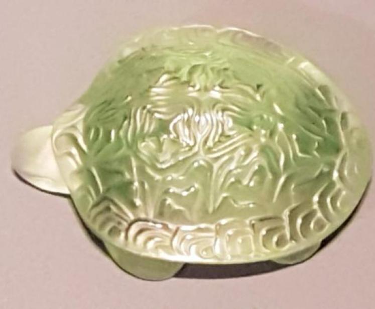 Lalique Opalescent Turtle - Image 6