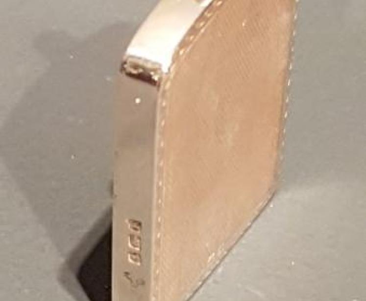 George V Car Radiator Silver Cologne Flask - Image 2