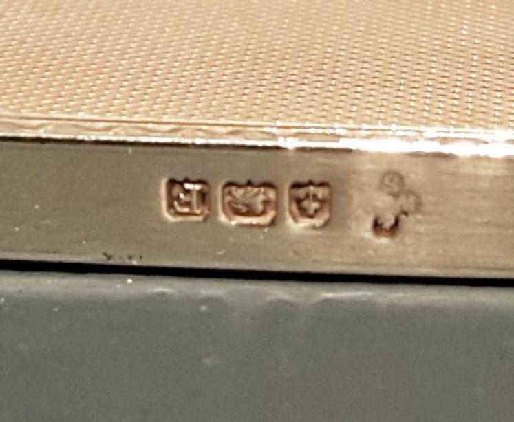 George V Car Radiator Silver Cologne Flask - Image 6