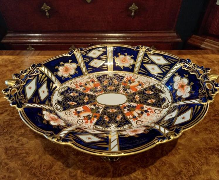 Antique Royal Crown Derby Centre Piece - Image 2