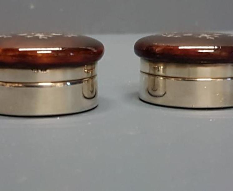 Matching Pair of Antique Silver and Tortoise Shell Pill Boxes - Image 2