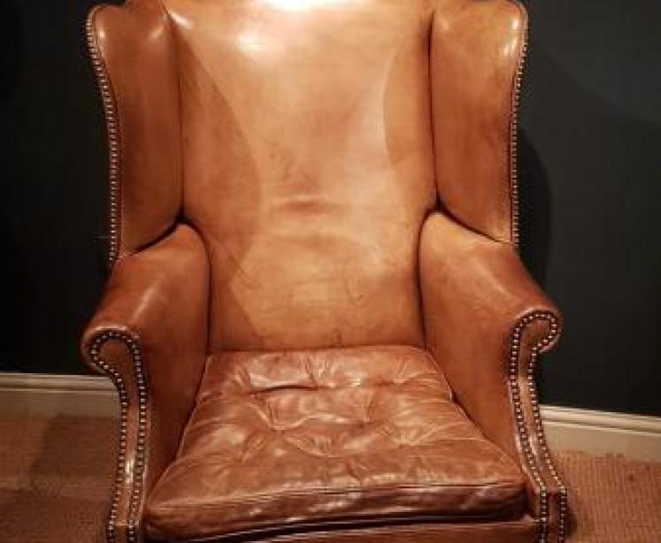 Superb Pair of Antique Wing Back Arm Chairs - Image 5