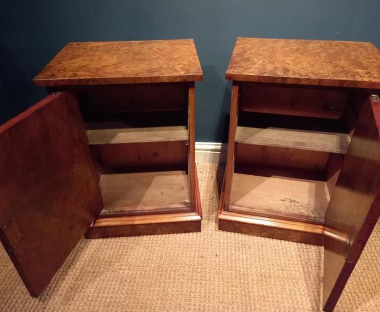 Pair of Victorian Burr Walnut Bedside Cabinets - Image 2