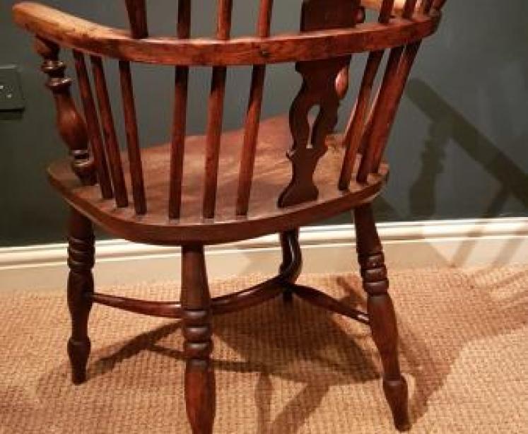 Early Victorian Ash and Elm Windsor Chair - Image 7
