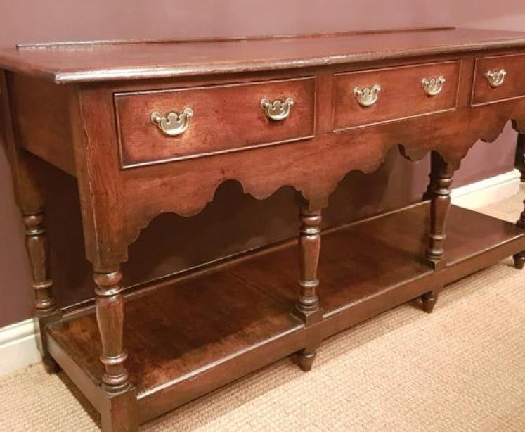 George III Oak Open Pot Board Dresser - Image 1