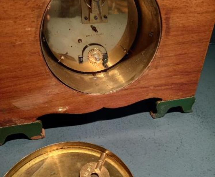 Antique Chinoiserie Burr Walnut Mantel Clock - Image 6