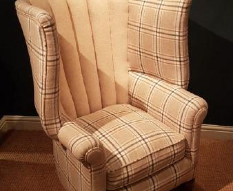Superb Victorian Fluted Back Wing Arm Chair - Image 7