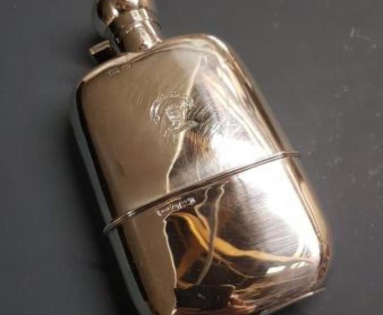 Large Edwardian Silver Half Pint Hip Flask and Cup - Image 1