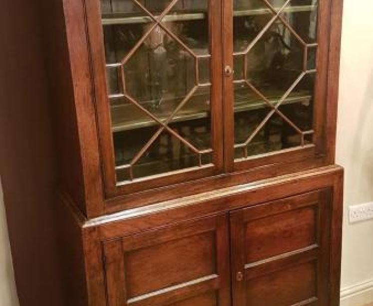 George III Oak Bread and Cheese Cupboard - Image 7