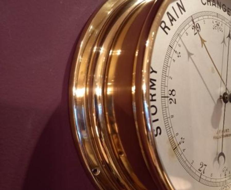 Superb Antique Large Brass Bulkhead Marine Barometer - Image 3