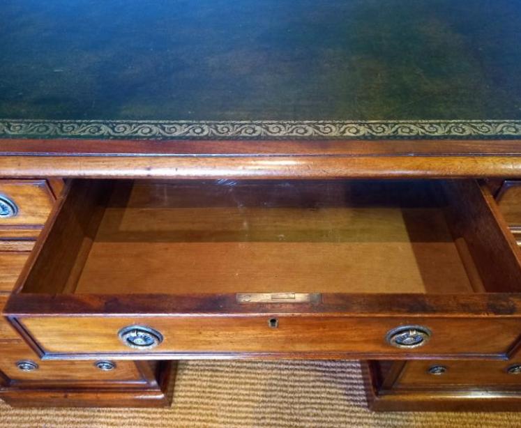 Antique Polished Mahogany Pedestal Desk - Image 5