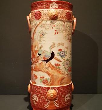 Fine Quality Oriental Vase