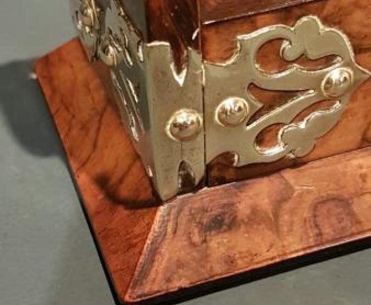 Victorian Burr Walnut Miniature Tantalus - Image 4