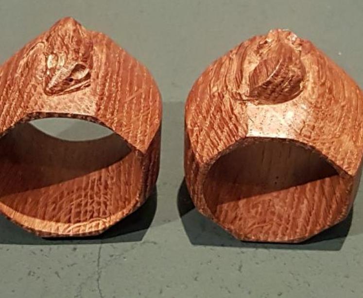Pair of Thompson of Kilburn Mouseman Napkin Rings - Image 2