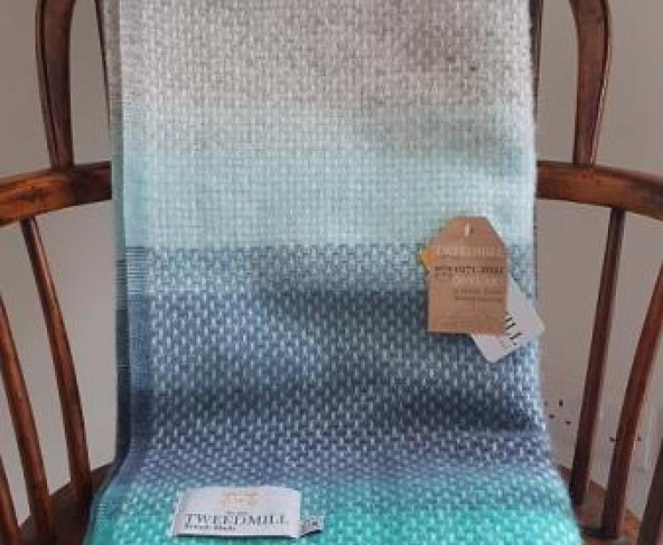Tweedmill Ombre Seaside Throw OUT OF STOCK - Image 4