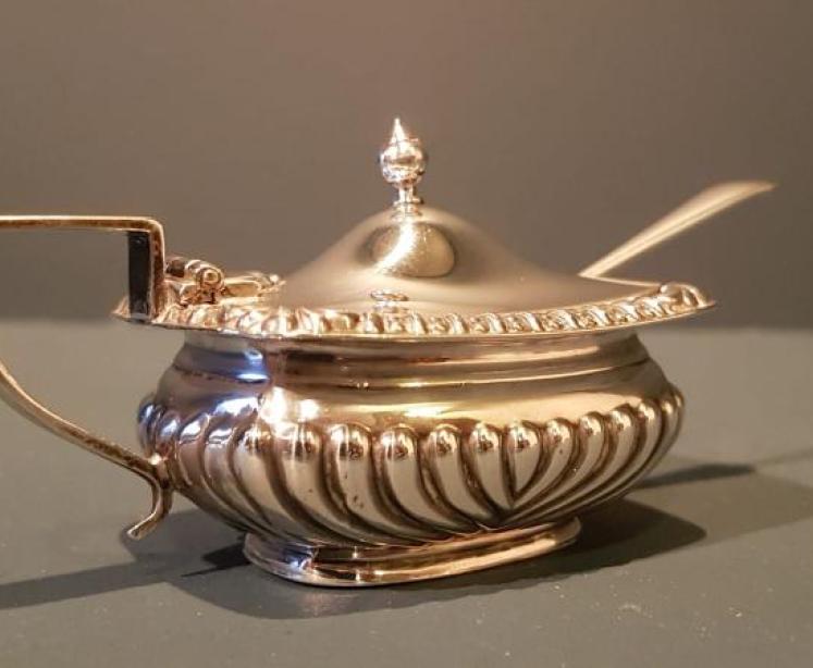 Victorian Chester Silver Mustard Pot - Image 4