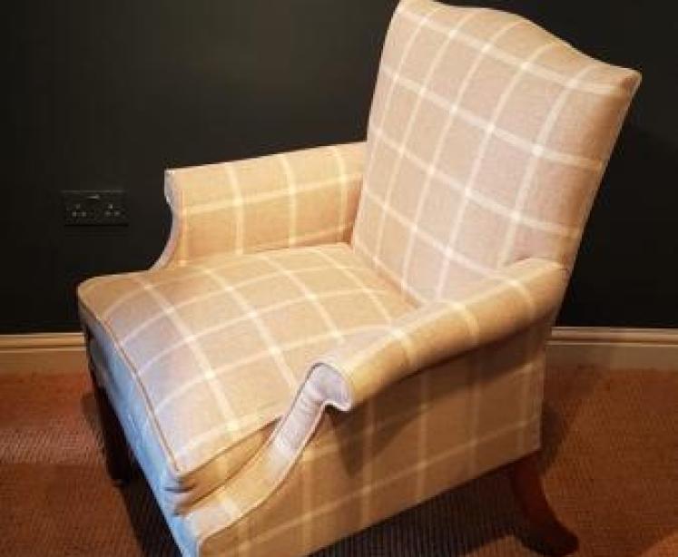 Fine Quality Victorian Upholstered Arm Chair - Image 6