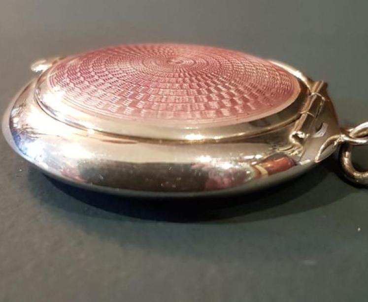 George V Period Silver & Lilac Enamel Compact - Image 3