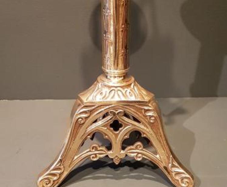 Large Pair of Victorian Brass Candlesticks - Image 5