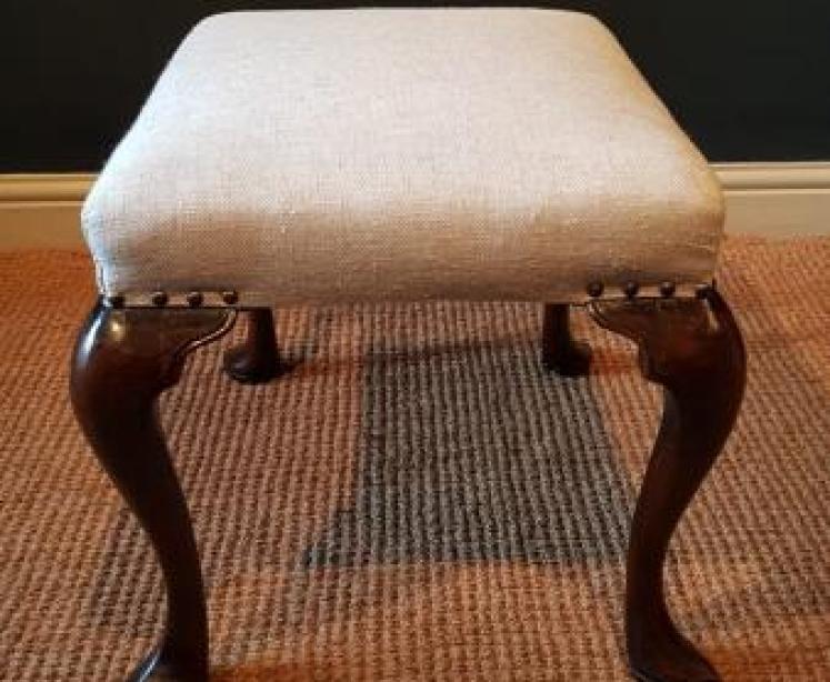 George III Walnut Stool - Image 4