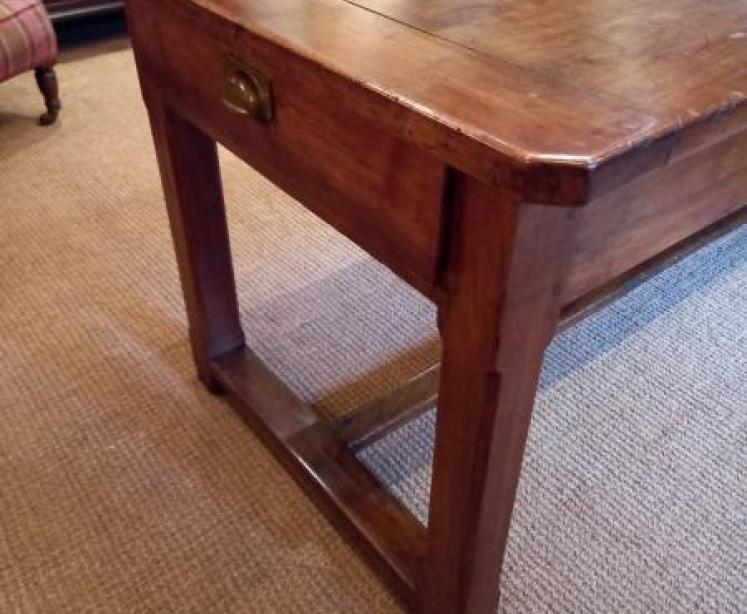 George III Period Elm Planked Top Farmhouse Table - Image 4