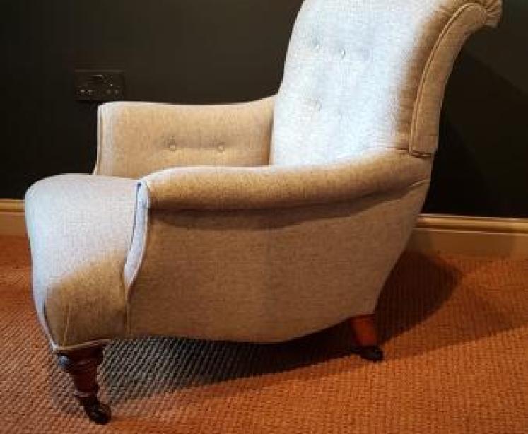 Superb Victorian Easy Chair - Image 4