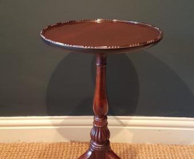  Quality Edwardian Mahogany Wine Table - Image 1