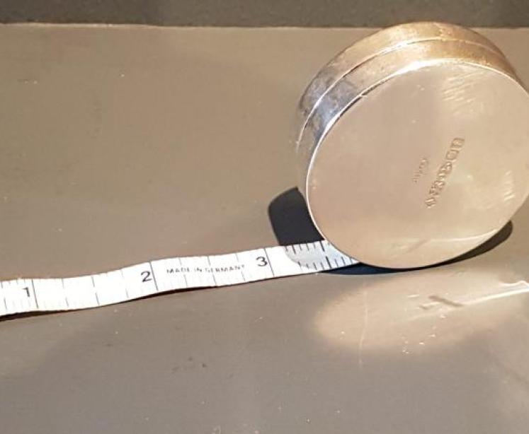 Aspreys Silver Tape Measure - Image 2