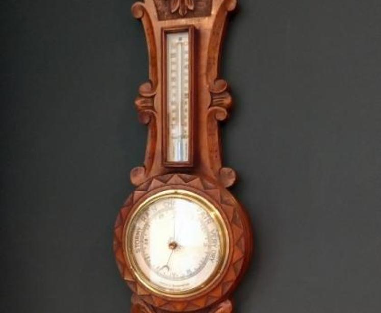 Mid Victorian Small Polished Oak Banjo Barometer - Image 7