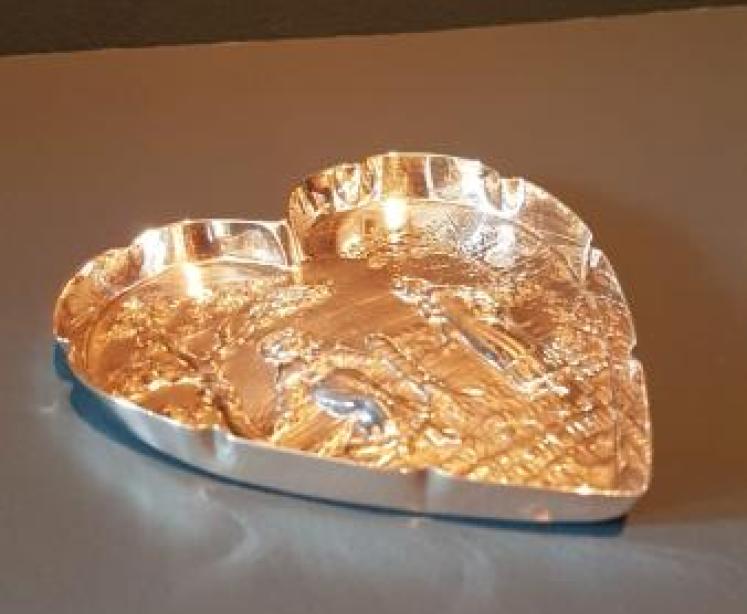 Victorian Silver Heart Shaped Dish by William Comyns - Image 3