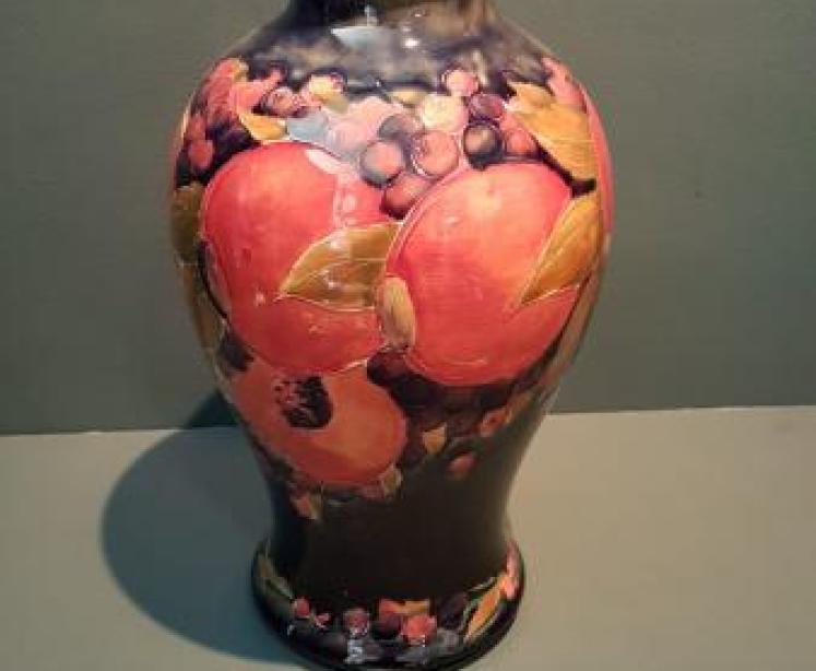 Impressive Early Moorcroft Pomegranate Vase - Image 1