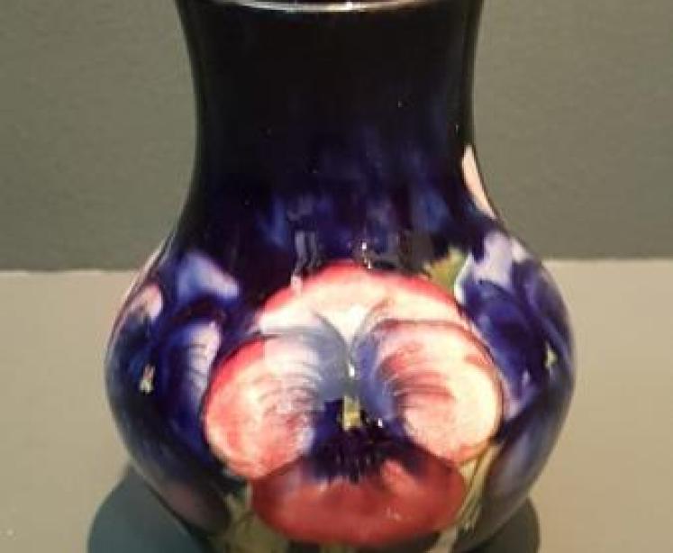 Early Moorcroft Pansy Vase - Image 1