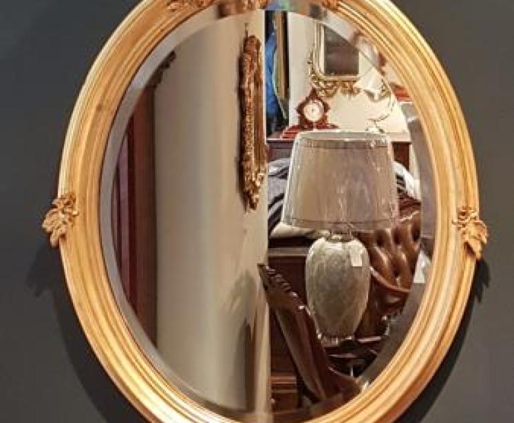 Quality Victorian Oval Timber Gilt Mirror - Image 1