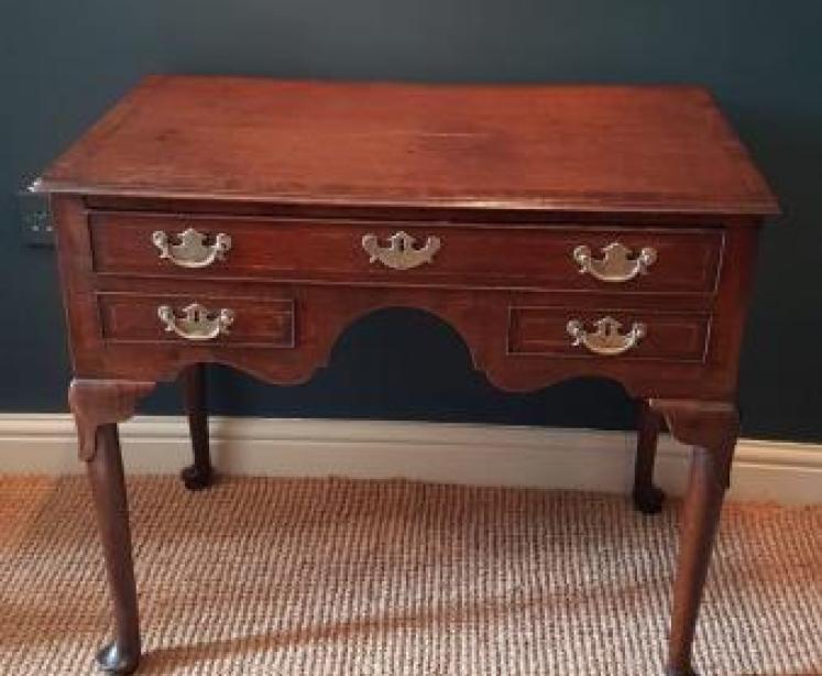 Superior George II Oak and Walnut Lowboy - Image 1