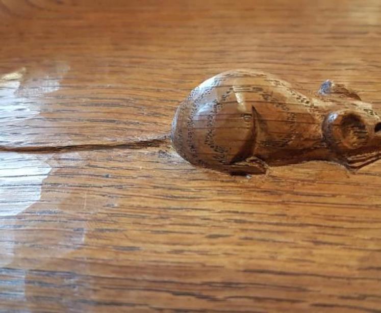 Superb Large Mouseman Fruit Bowl - Image 6