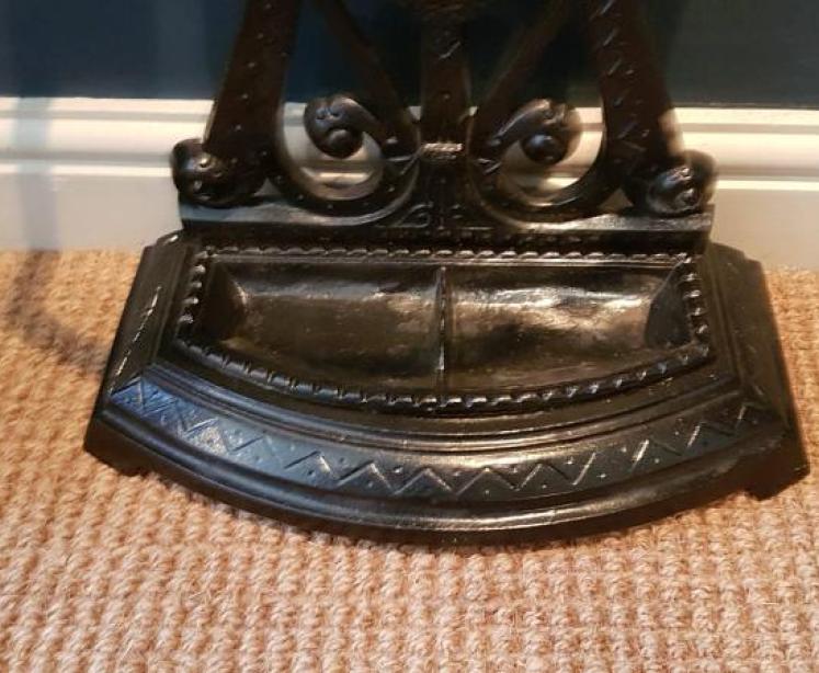 Victorian Cast Iron Stick Stand - Image 5