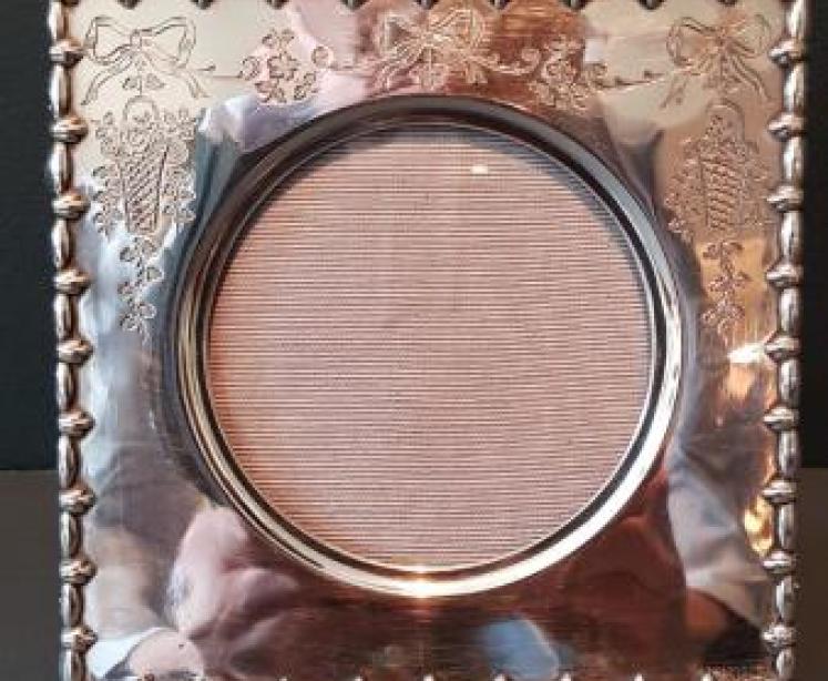 Edwardian Engraved Silver Photo Frame - Image 4