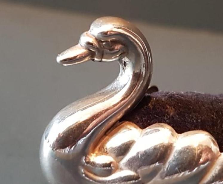 Victorian Double Head Swan Pin Cushion - Image 4