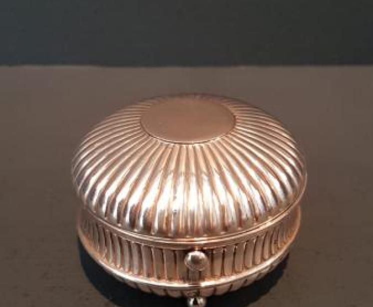 Superb Cast Silver Travelling Ink Well - Image 1