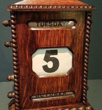 Large Edwardian Oak Perpetual Desk Calendar