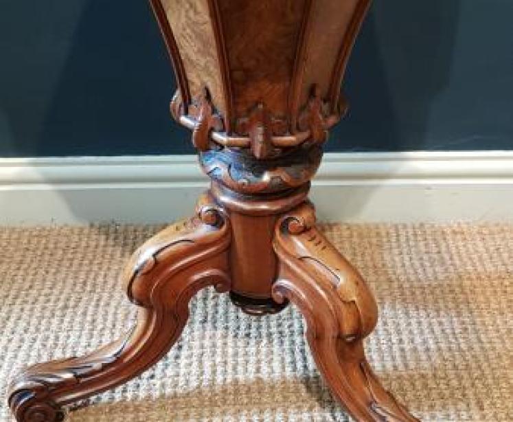 Fine Quality Victorian Burr Walnut Work Table - Image 6