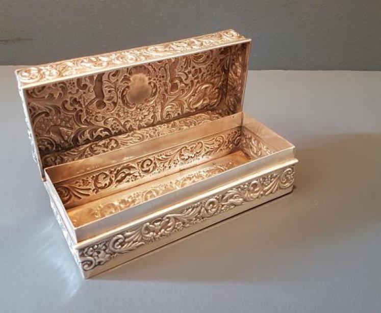 Edwardian Goldsmiths and Silversmiths Silver Box - Image 3