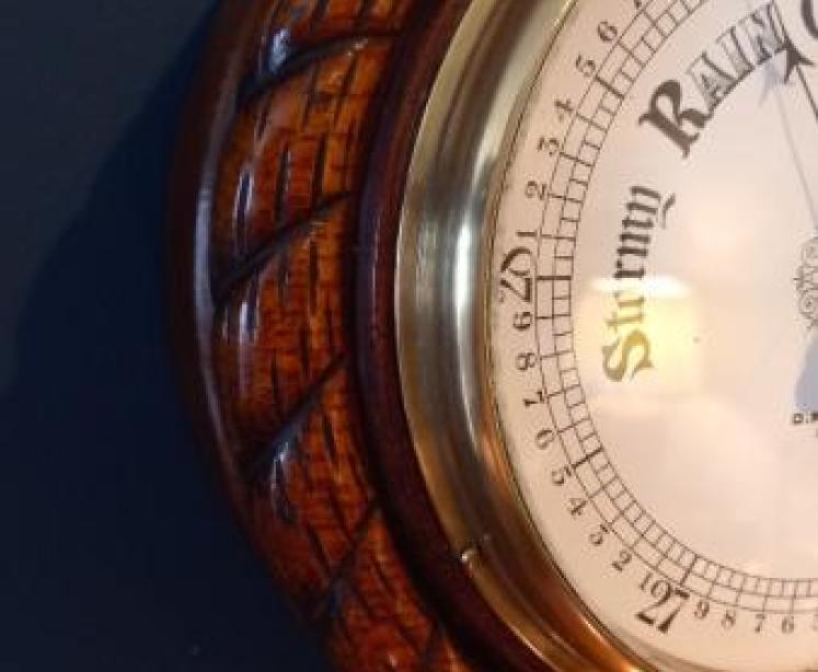 Antique Polished Oak Hull Ship's Barometer - Image 4