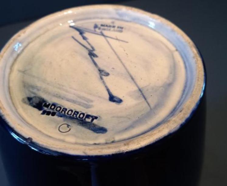 Antique Moorcroft Open Seeded Pomegranate Vase - Image 4