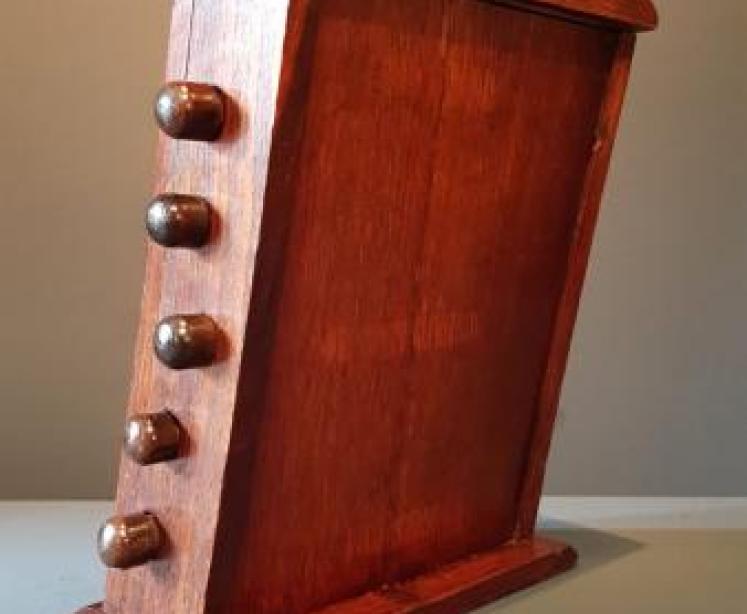 Superior Quality Slanted Desk Calendar - Image 4